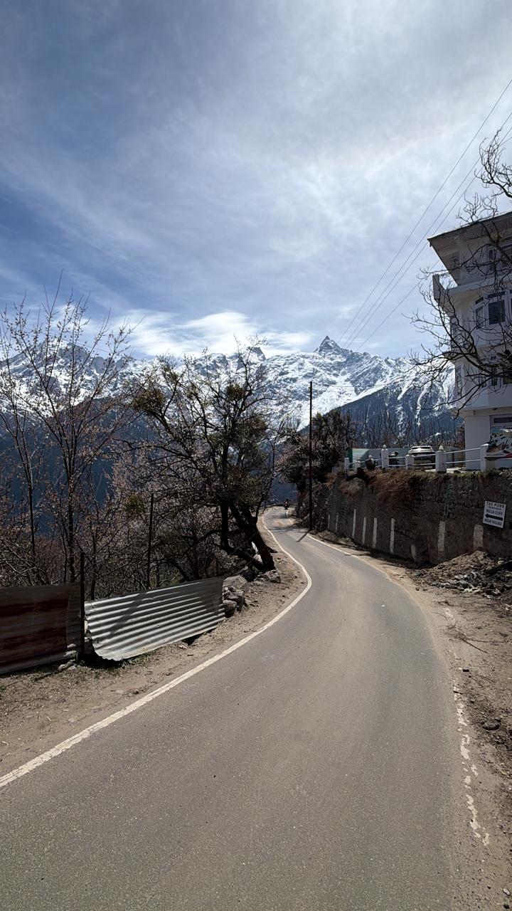 Road to Manali